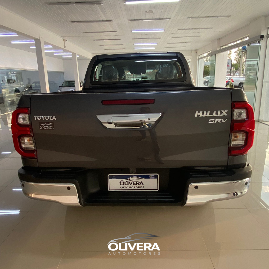 TOYOTA HILUX SRV 4X4 NAFTA