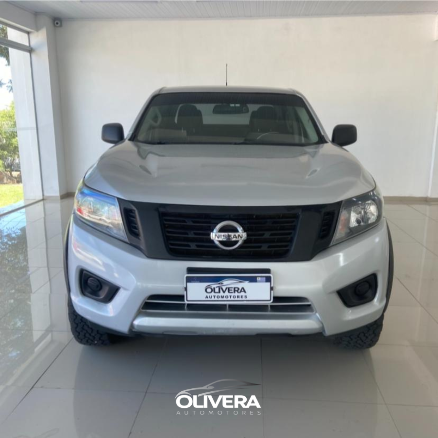 NISSAN NP300 FRONTIER 4X2 D/C
