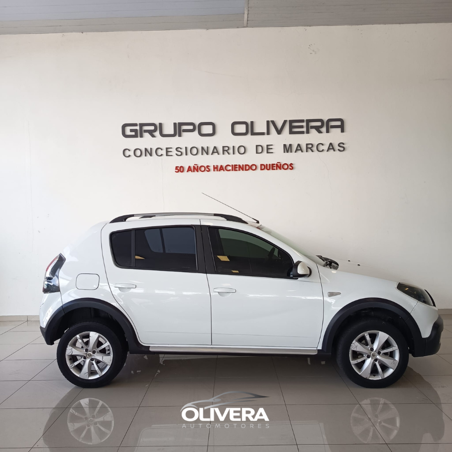 RENAULT SANDERO STEPWAY PRIVILEGE 1.6