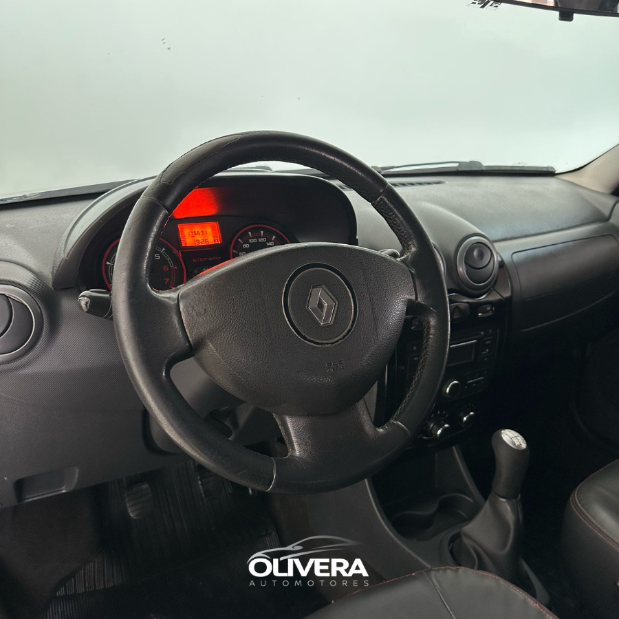 RENAULT SANDERO 1.6 STEPWAY