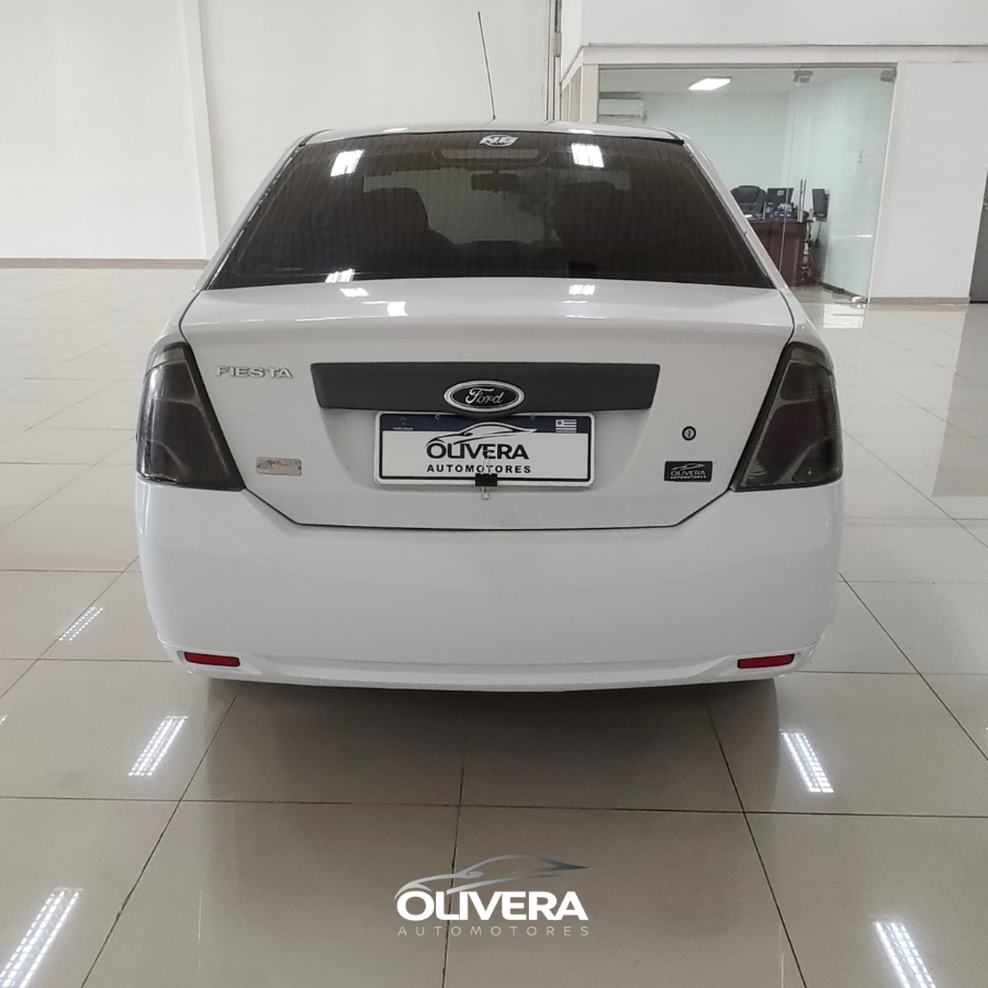 FORD FIESTA 1.6