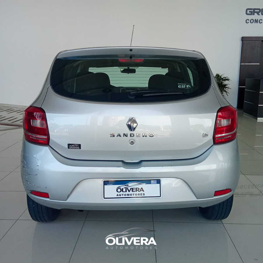 RENAULT SANDERO 1.6