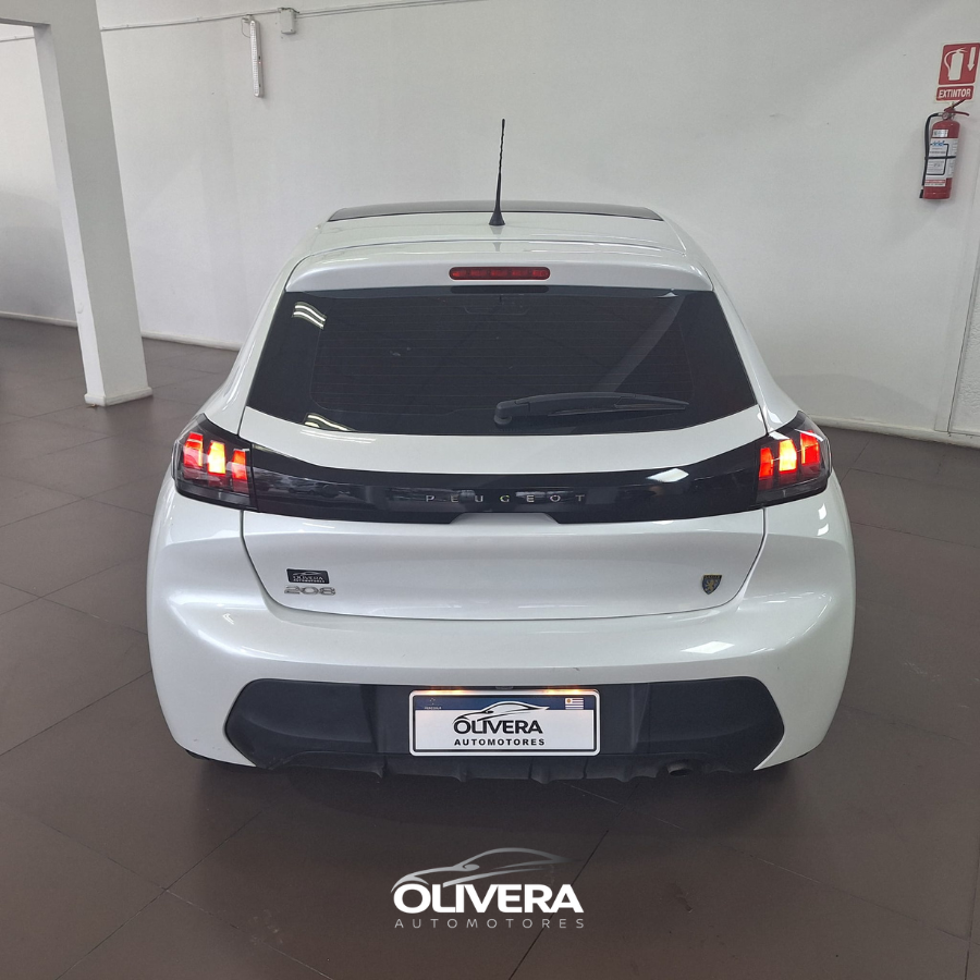 PEUGEOT 208 ACTIVE 1.2