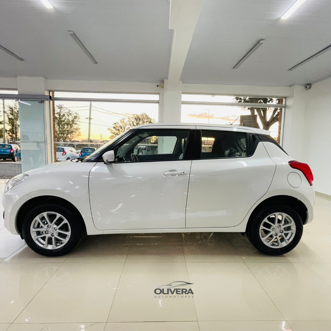SUZUKI SWIFT GL AUTOMATIZADO