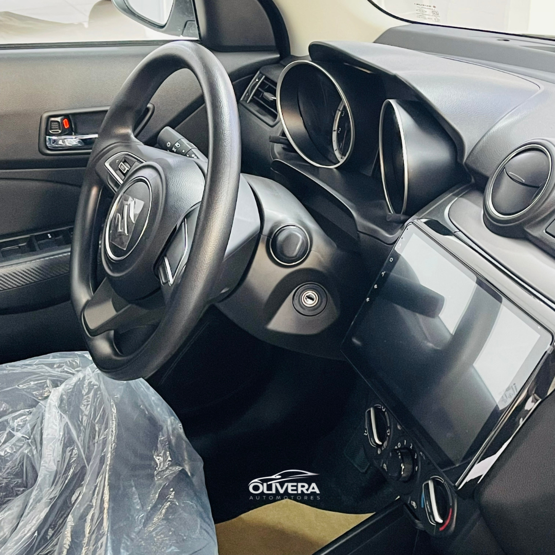 SUZUKI SWIFT GL AUTOMATIZADO