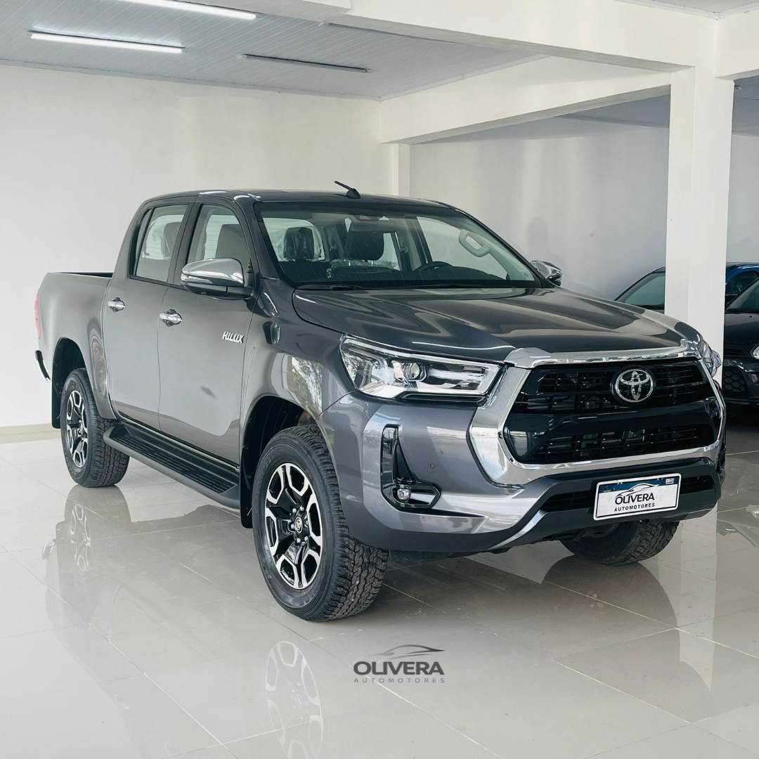 TOYOTA HILUX SRV AT PLUS TSS 4X4