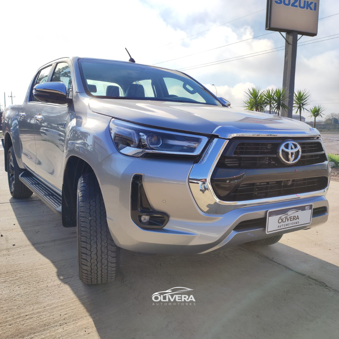 TOYOTA HILUX SRV PLUS 4X4 AT DIESEL