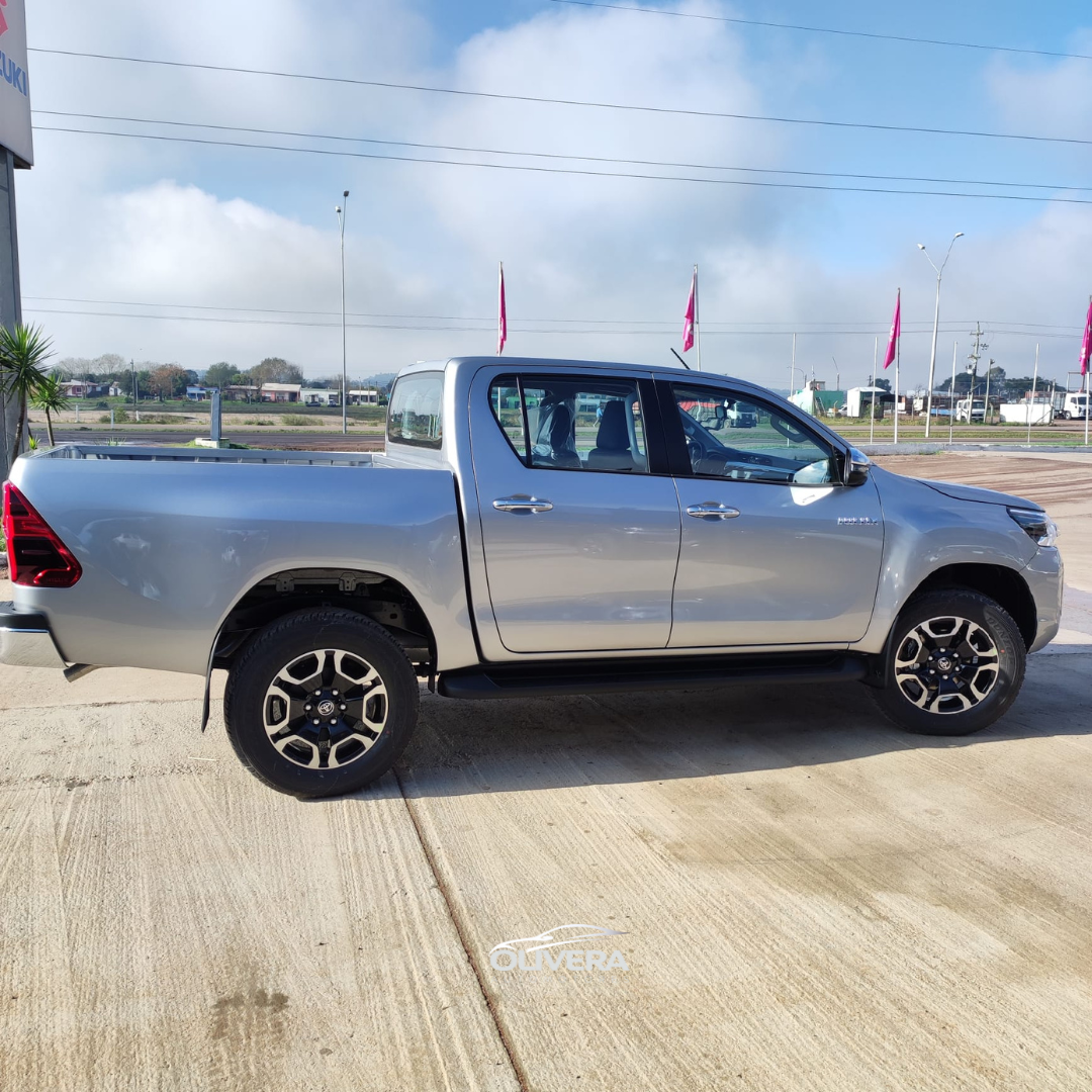 TOYOTA HILUX SRV PLUS 4X4 AT DIESEL