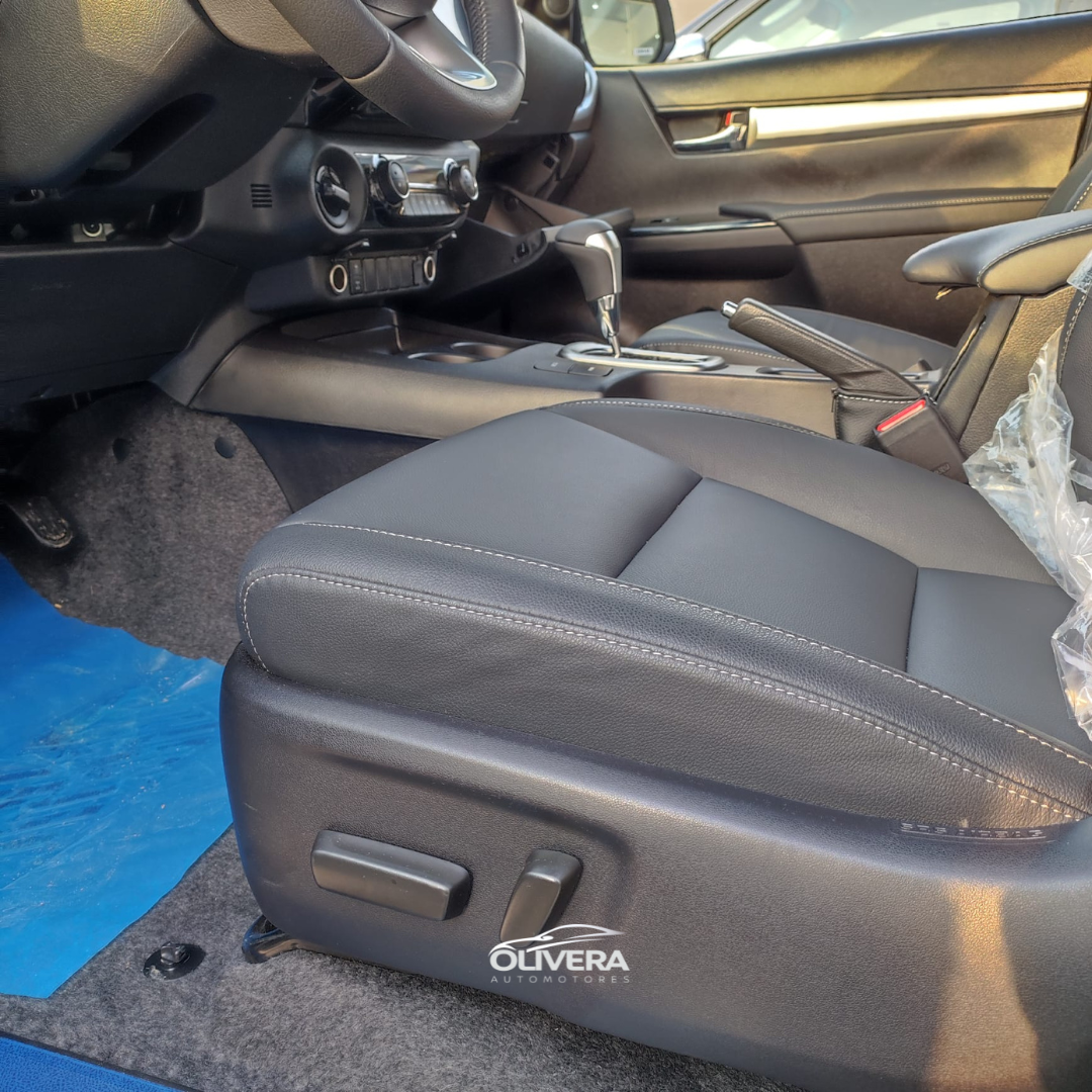 TOYOTA HILUX SRV PLUS 4X4 AT DIESEL