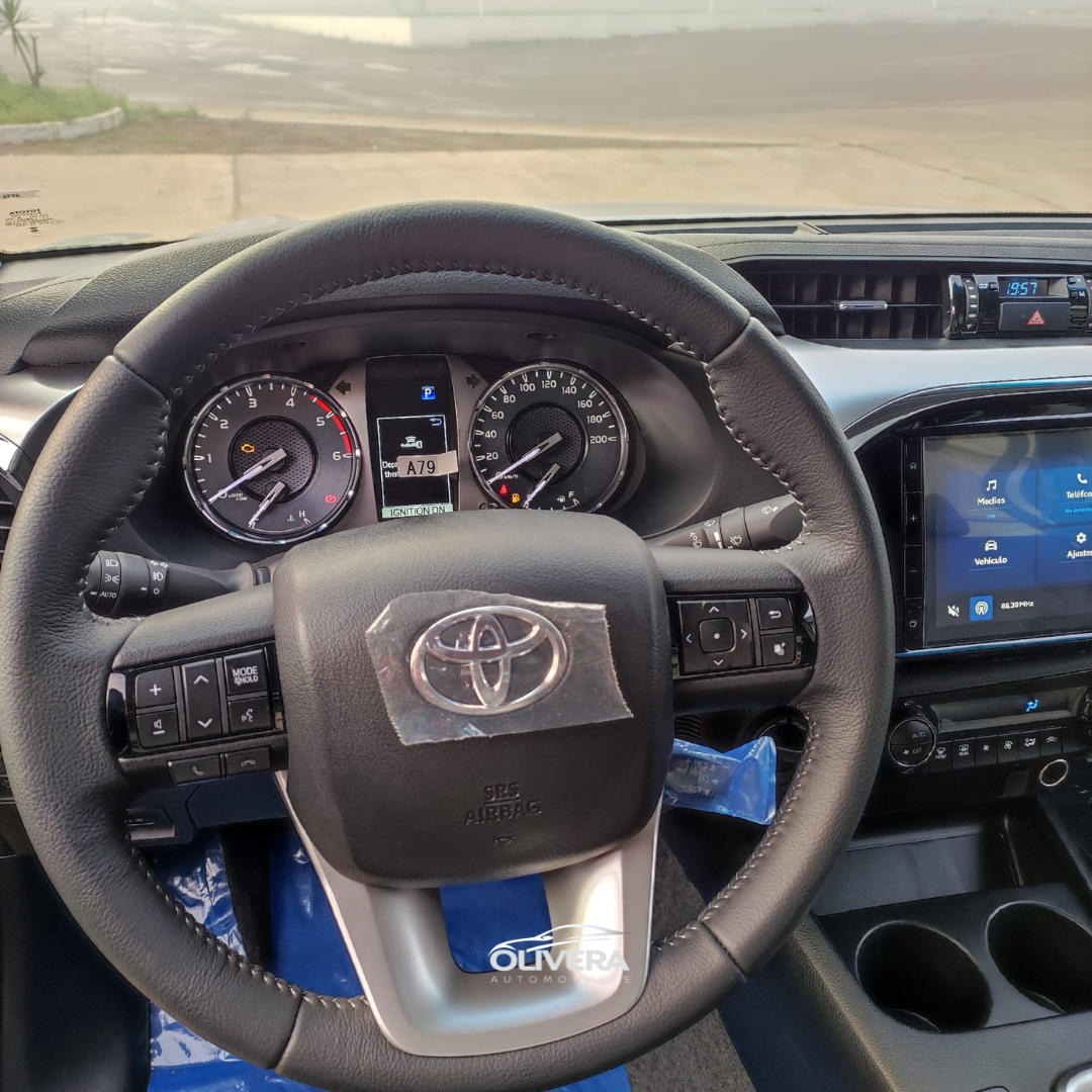 TOYOTA HILUX SRV PLUS 4X4 AT DIESEL