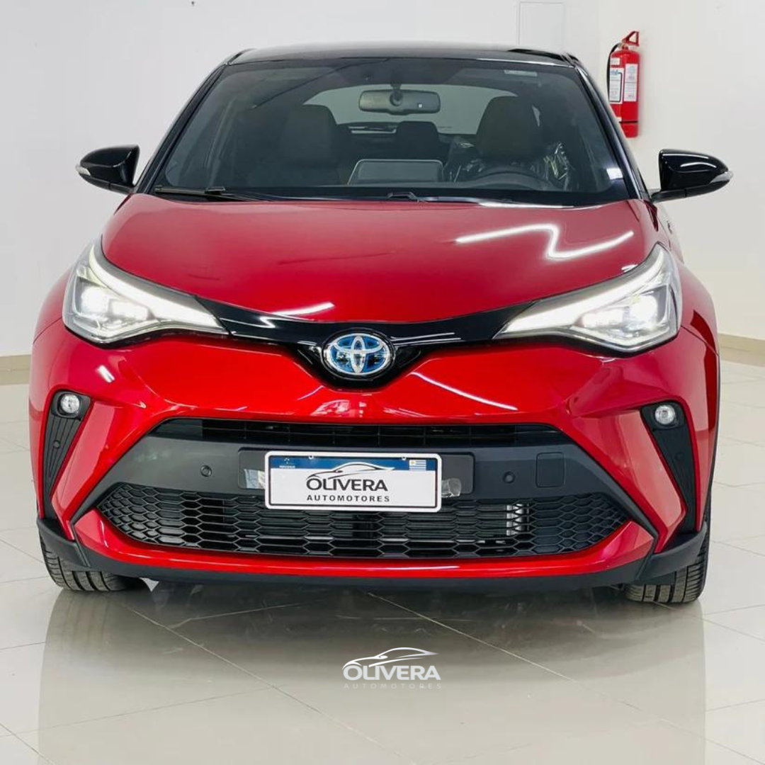 TOYOTA CHR LUXURY HIBRID