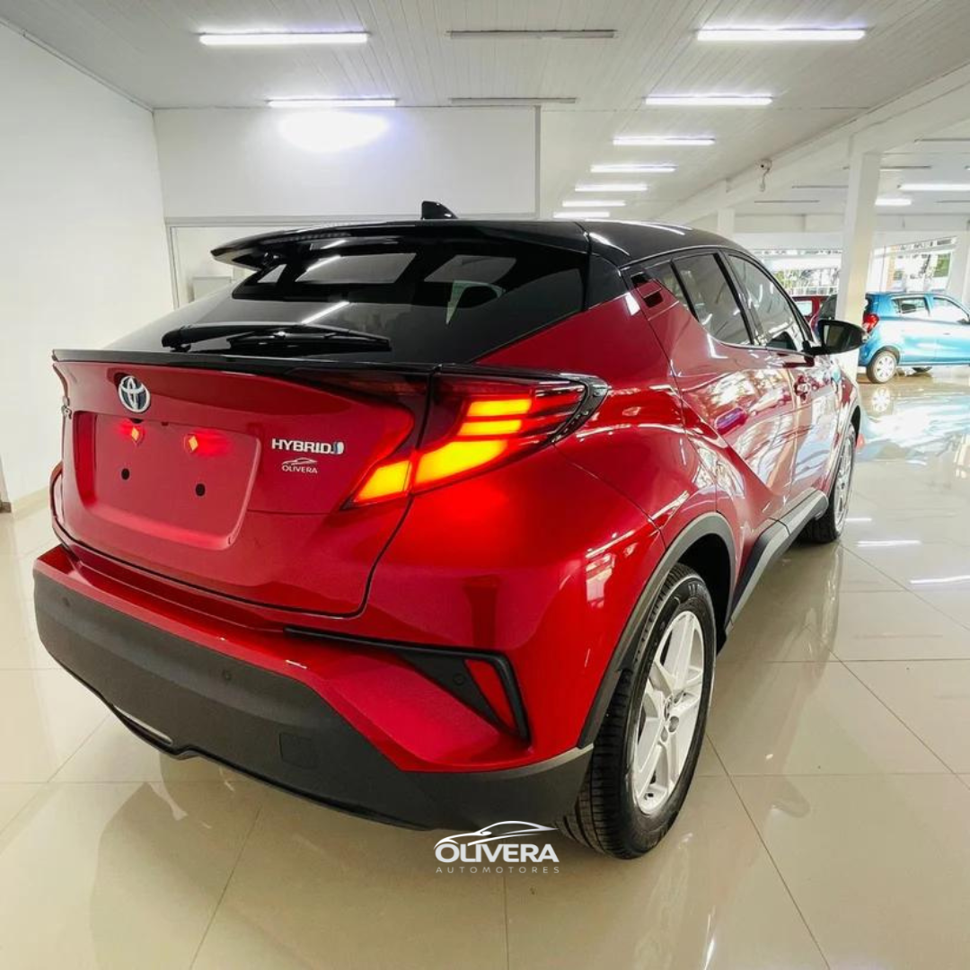 TOYOTA CHR LUXURY HIBRID