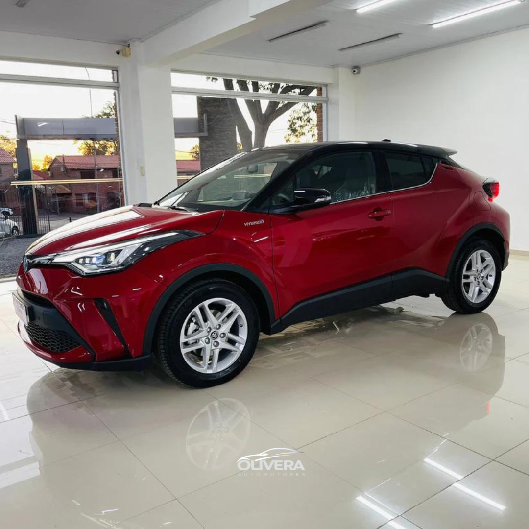TOYOTA CHR LUXURY HIBRID