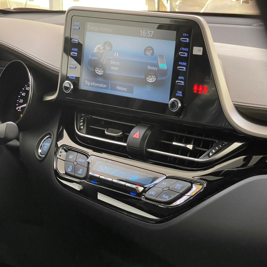 TOYOTA CHR LUXURY HIBRID