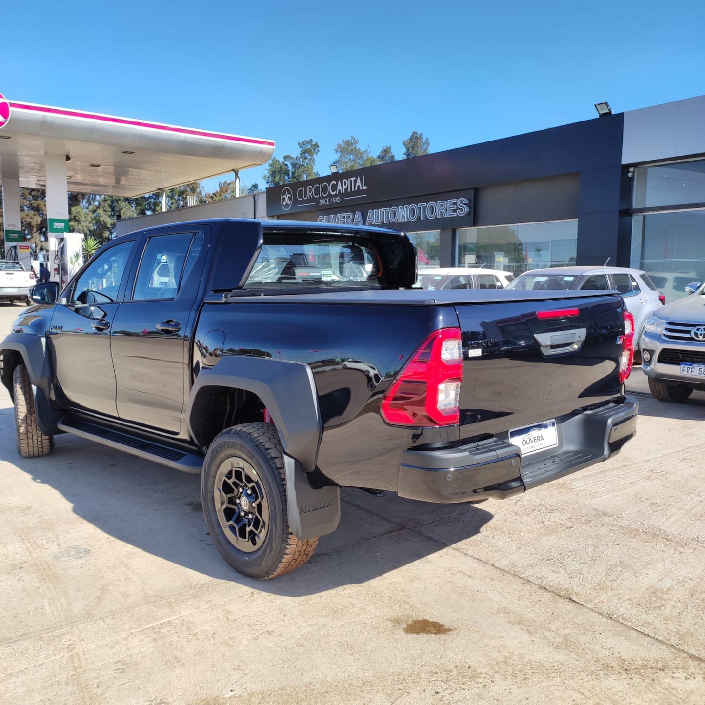 TOYOTA HILUX GR 4X4 AT