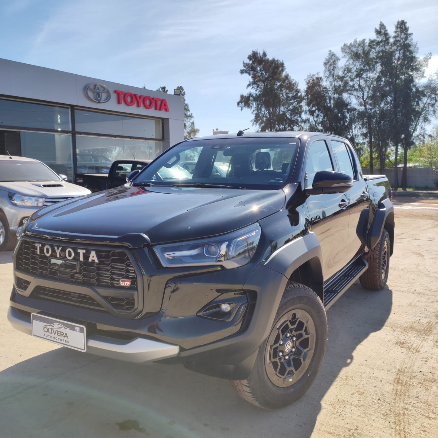 TOYOTA HILUX GR 4X4 AT