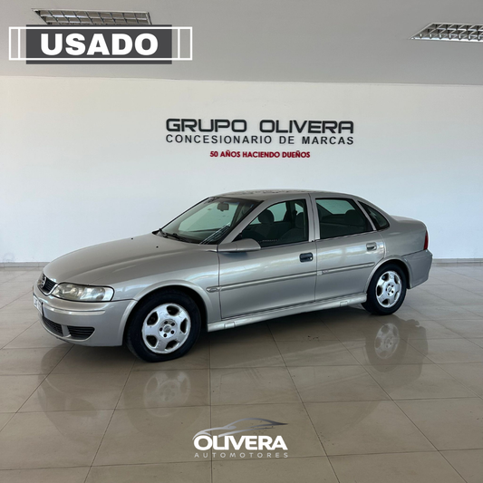 CHEVROLET VECTRA CD 2.2 AT