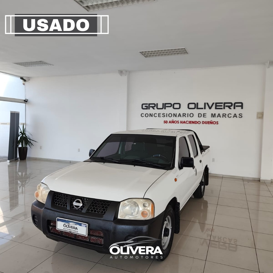 NISSAN D 22 DC LX