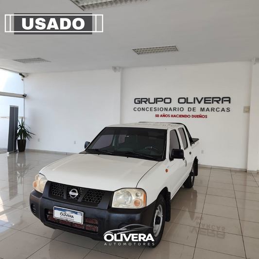 NISSAN D 22 DC LX