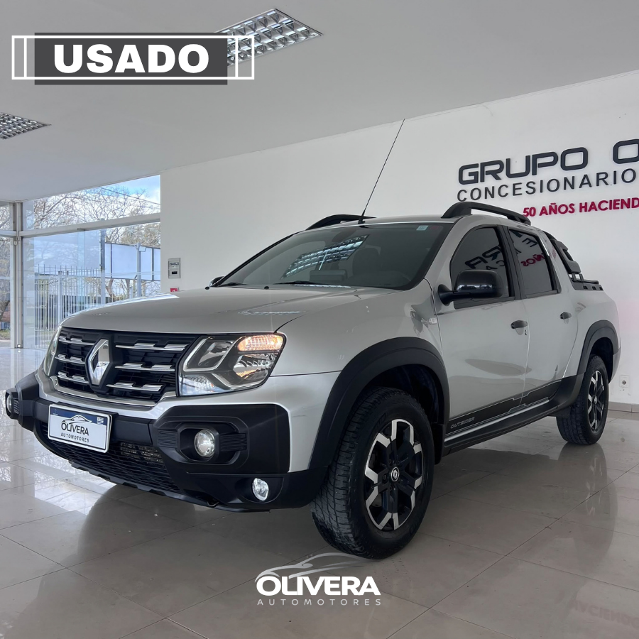 RENAULT OROCH INTENSE OUTSIDER AT 4X2