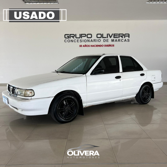 NISSAN SENTRA CON AIRE