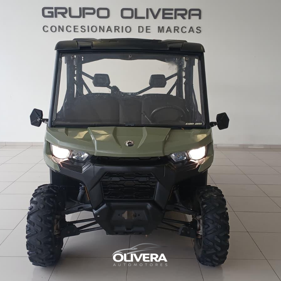 CANAM DEFENDER HD8