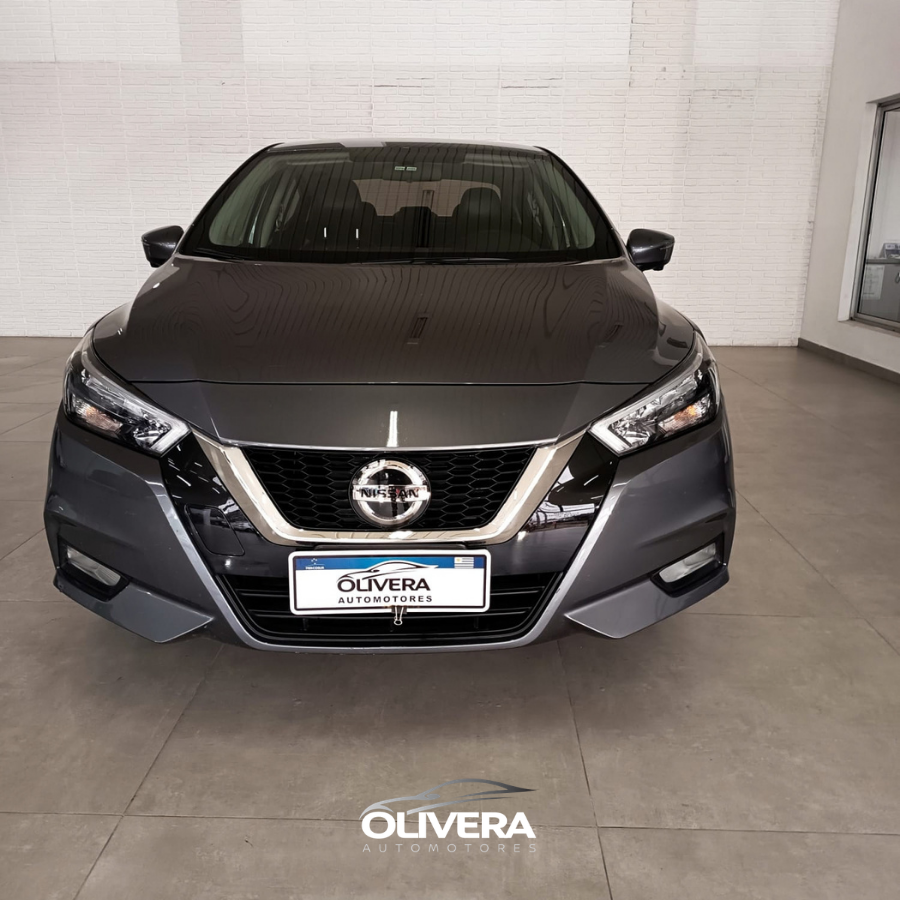 NISSAN VERSA EXCLUSIVE AT