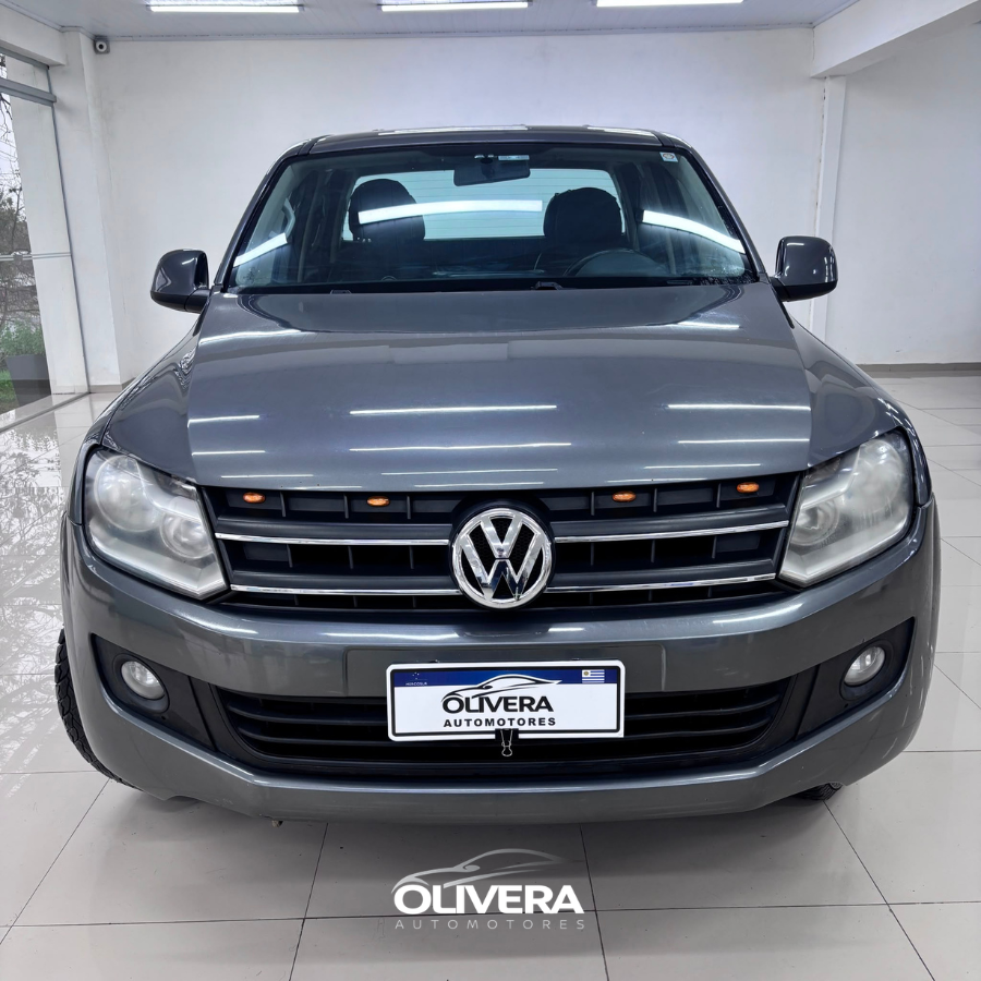 VOLKSWAGEN AMAROK TRENDLINE TSI 4X2 2.0 TURBO NAFTA