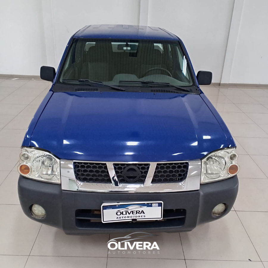 NISSAN FRONTIER DC LX