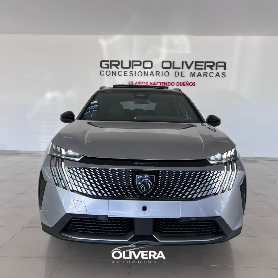 PEUGEOT 5008 HIBRIDA
