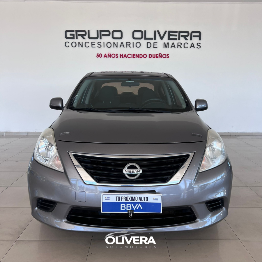 NISSAN VERSA FULL MANUAL