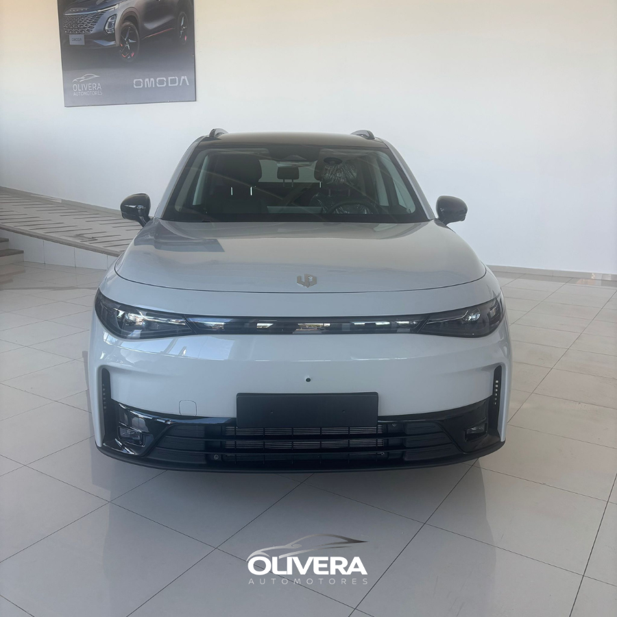 LEAPMOTOR C10 REEV