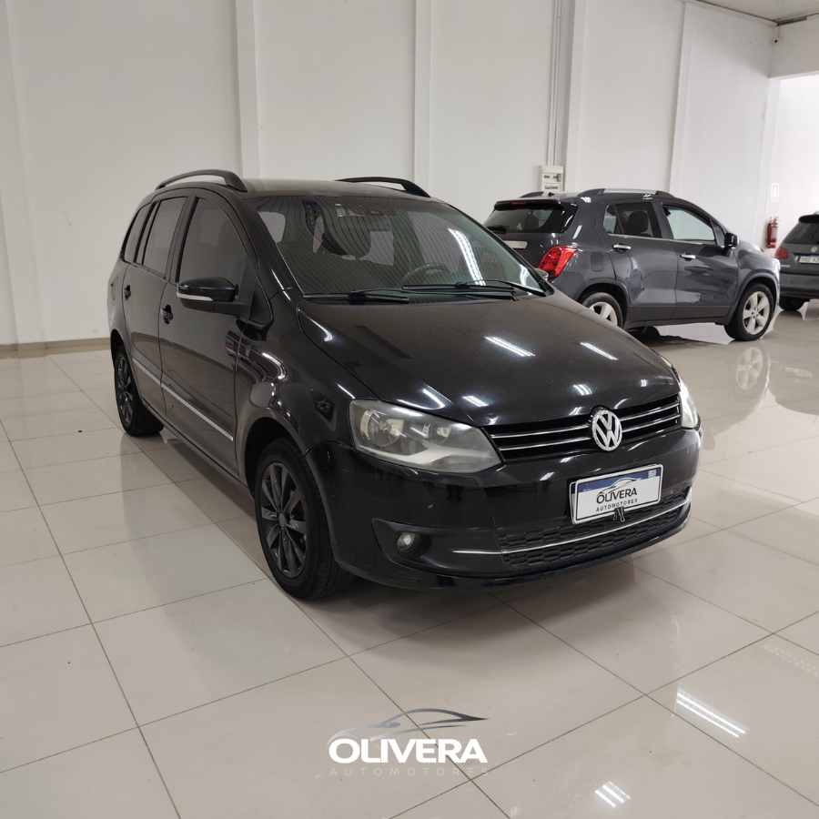 VOLKSWAGEN SURAN HIGHLINE 1.6