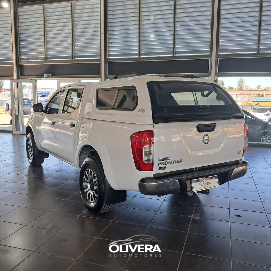 NISSAN NP300 FROINTER 4X2