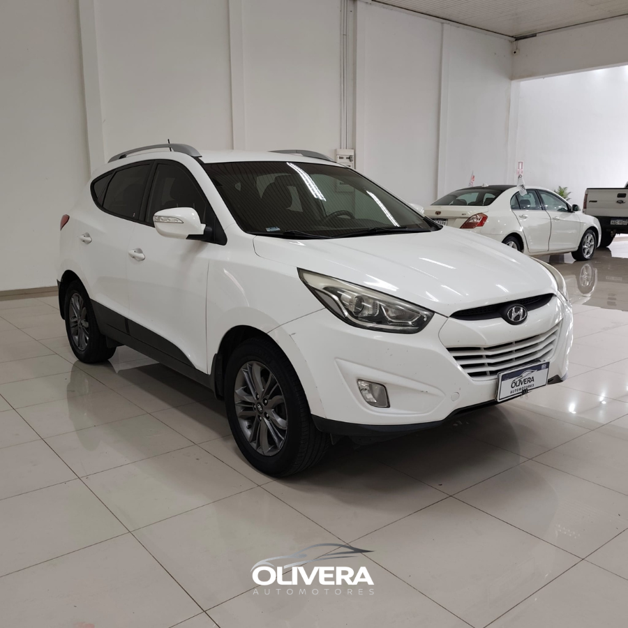 HYUNDAI TUCSON 2.0 GL AT