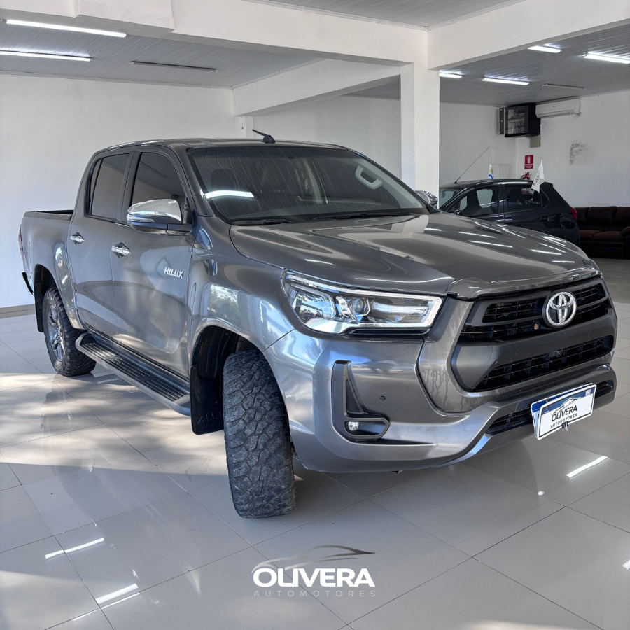 TOYOTA HILUX DC SRV 2.7 NAFTA MT