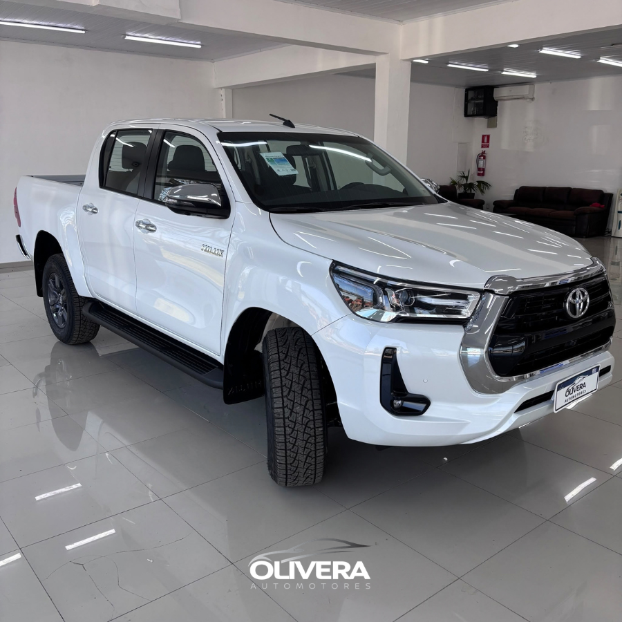 TOYOTA HILUX SRV AT 4X4 DIESEL