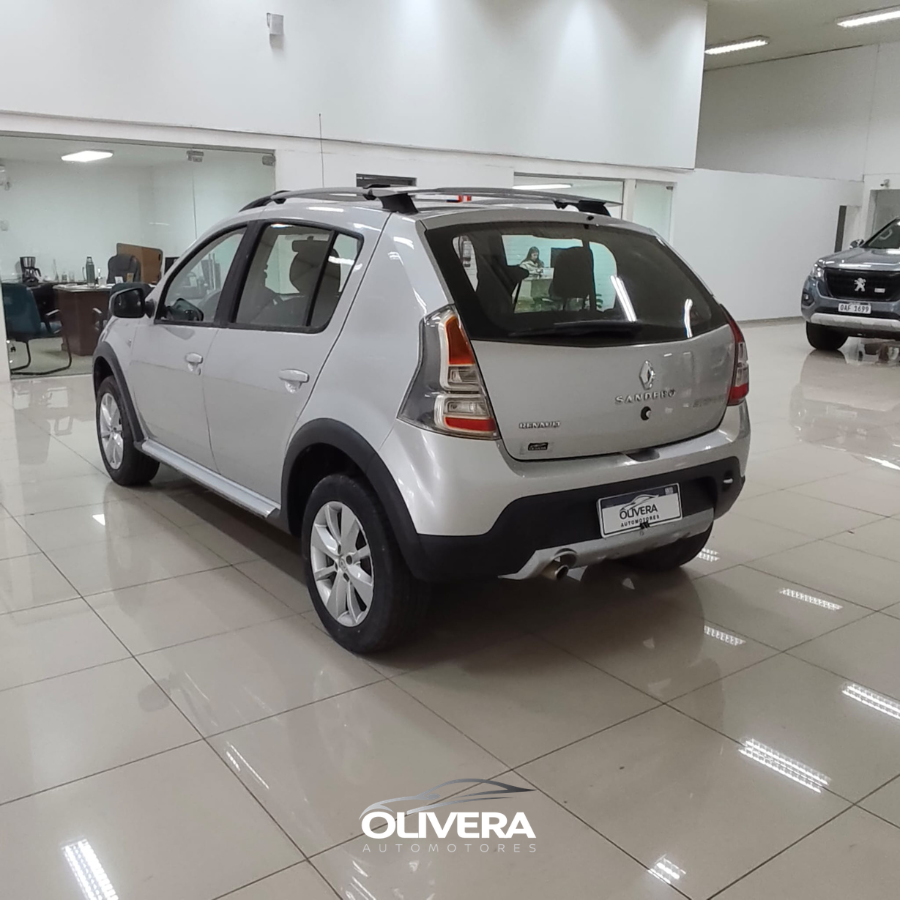 RENAULT SANDERO STEPWAY PRIVILEGE 1.6