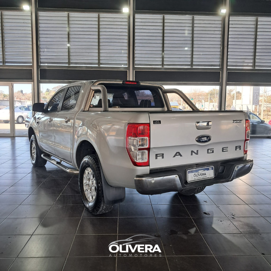FORD RANGER 2.5 XLT 4X2 DC
