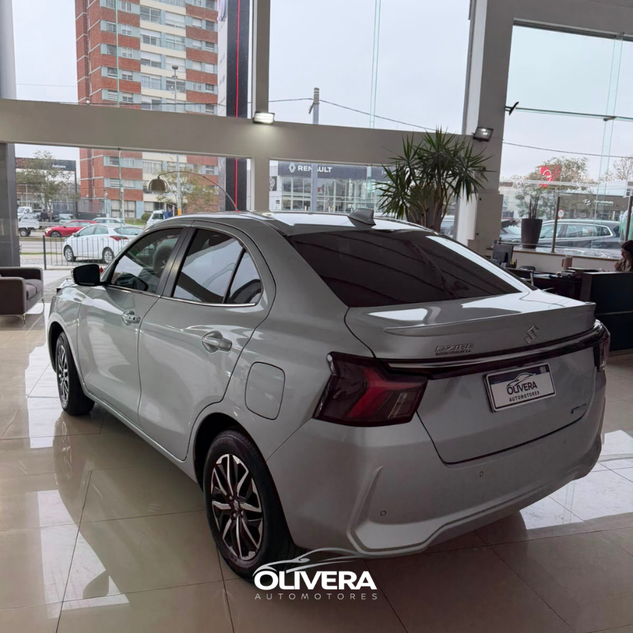 SUZUKI DZIRE GLX HYBRID MT