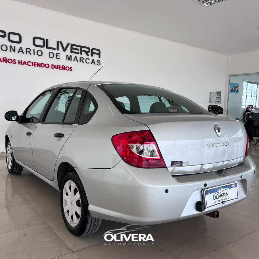 RENAULT SYMBOL AUTENTIQUE 1.6