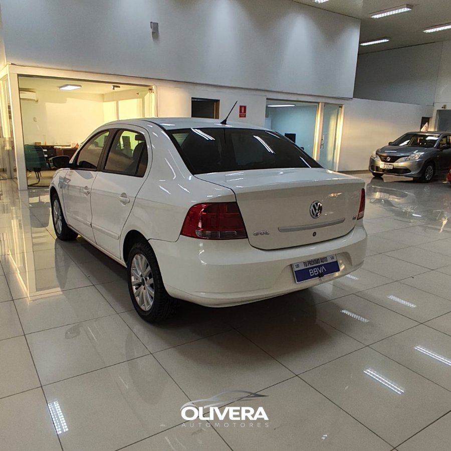 VOLKSWAGEN GOL SEDAN 5P