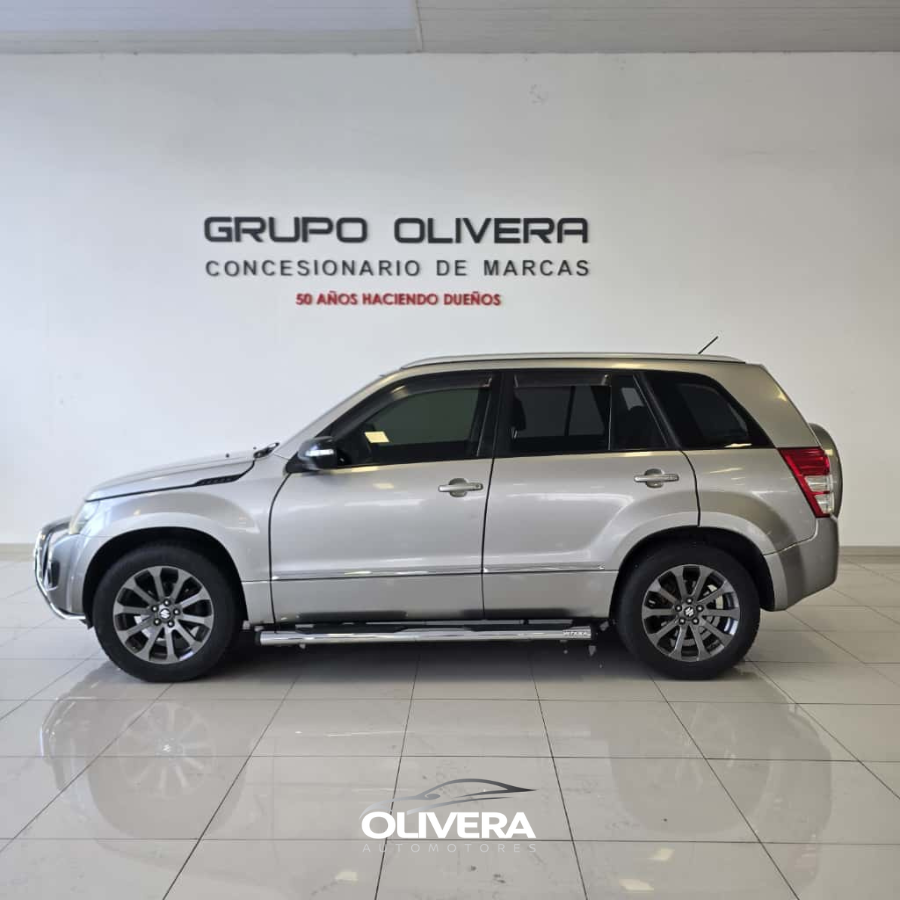 SUZUKI GRAND VITARA 4X2 2.4