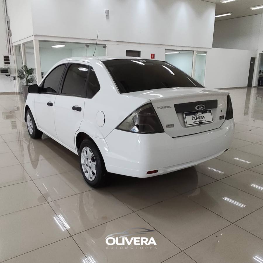 FORD FIESTA 1.6