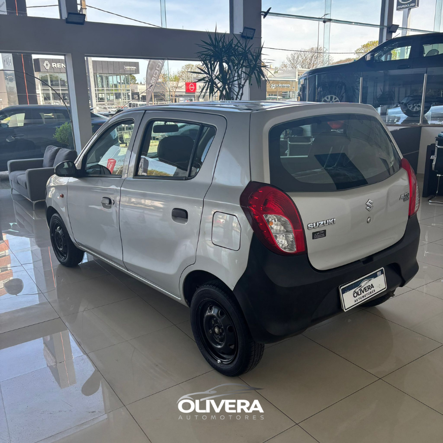 SUZUKI ALTO 800