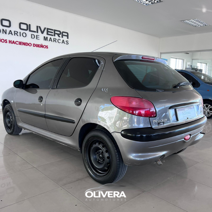 PEUGEOT 206 XR