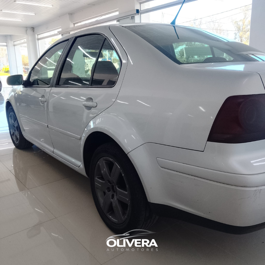 VOLKSWAGEN BORA A4 2.0 TRENDLINE