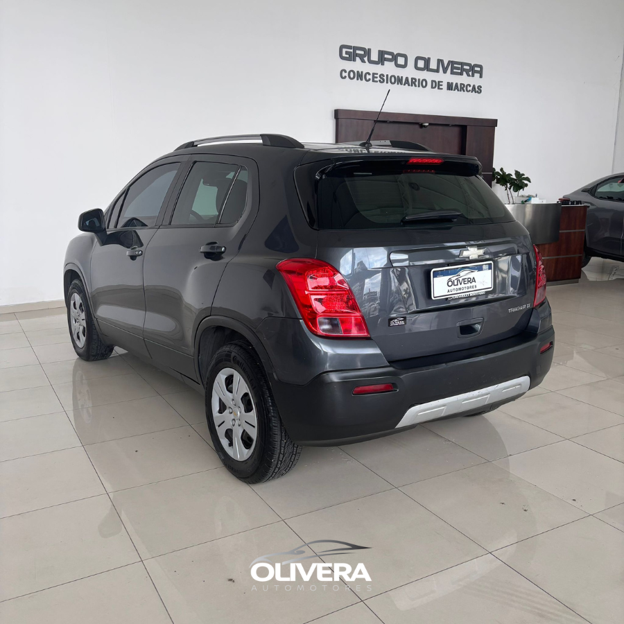CHEVROLET TRACKER LT