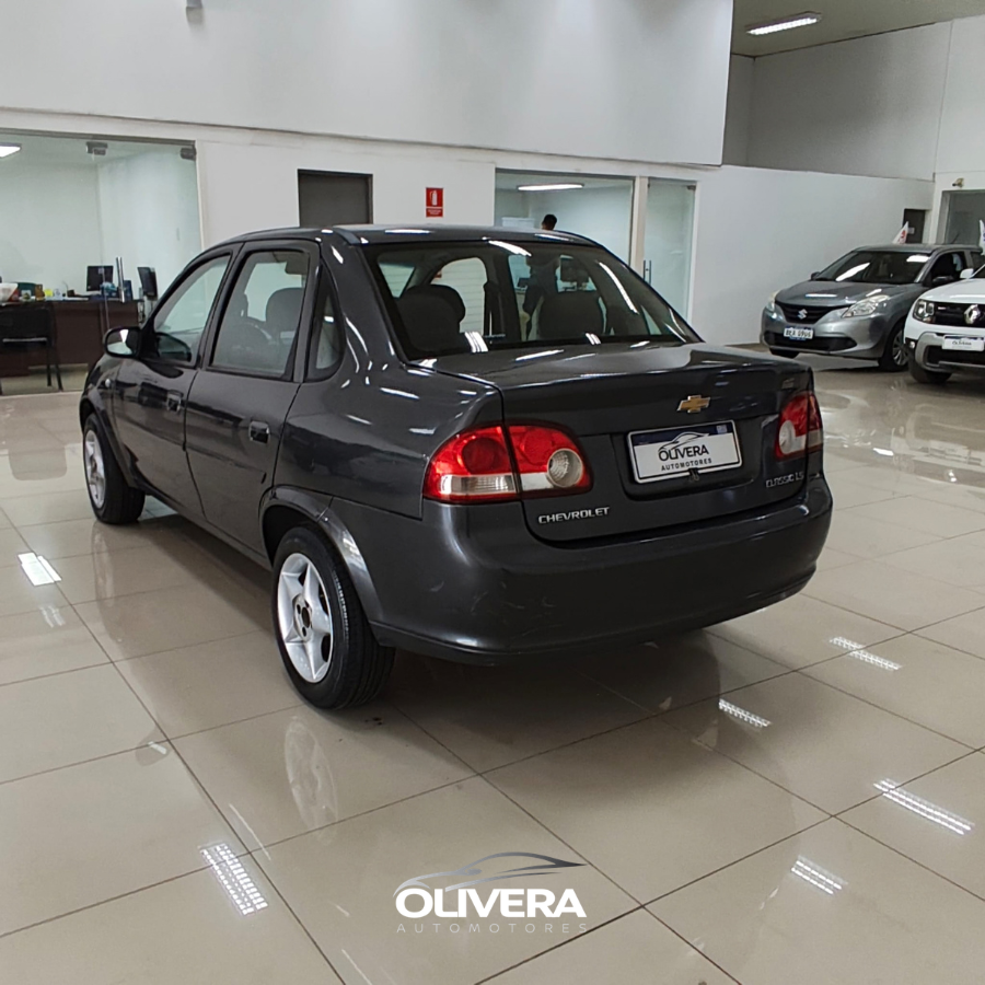CHEVROLET CORSA CLASSIC SEDAN