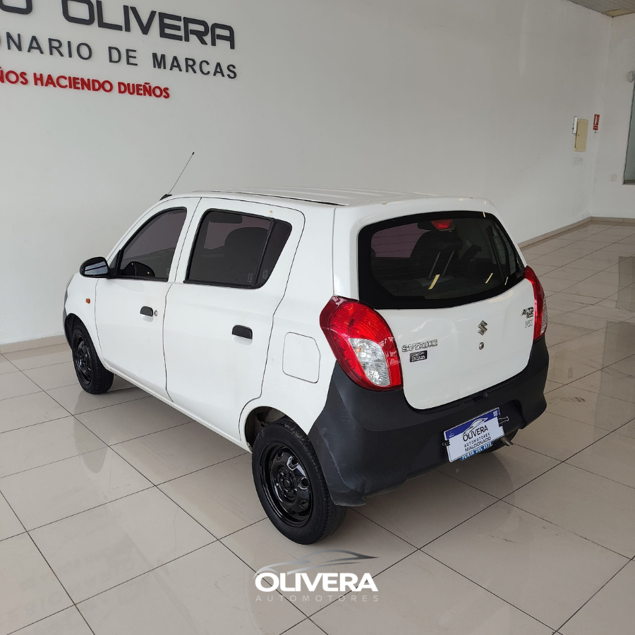 SUZUKI ALTO 800 STD